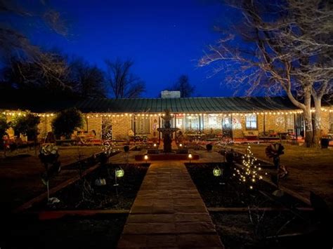 hotels in benton ca.